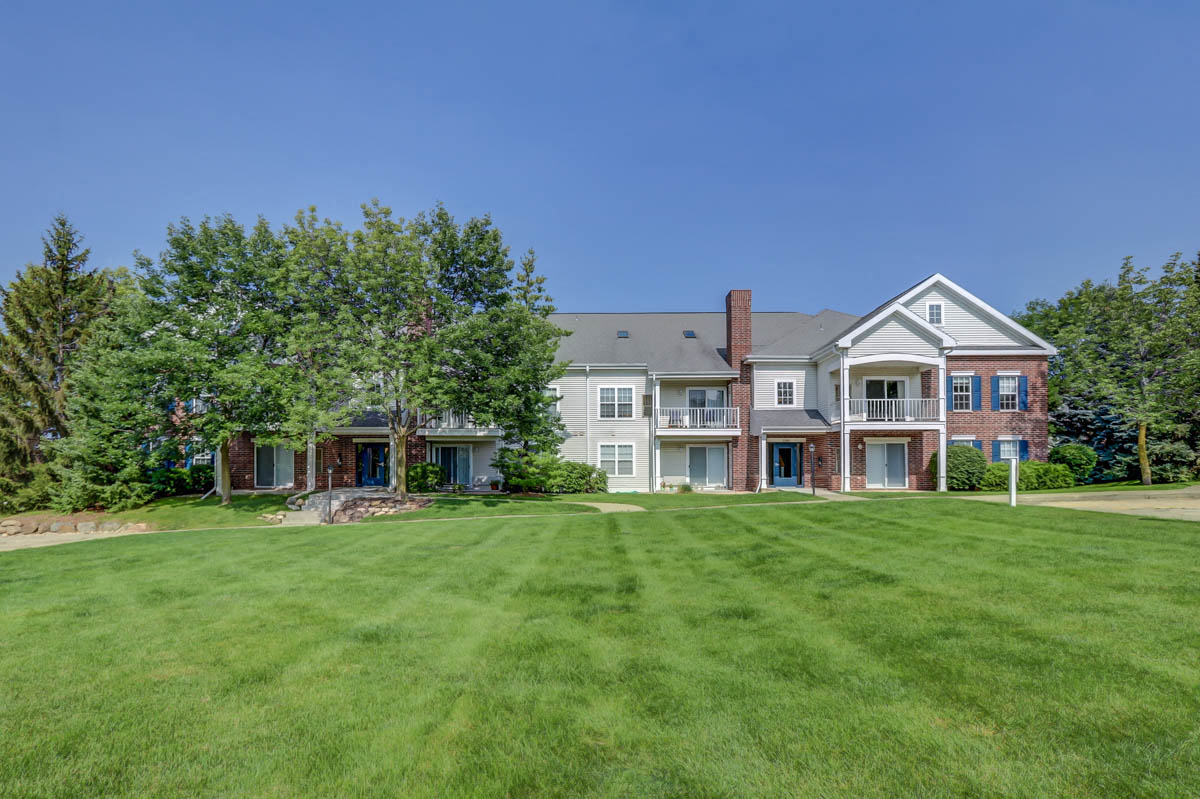 Highland Ridge Apartments in Fitchburg, WI